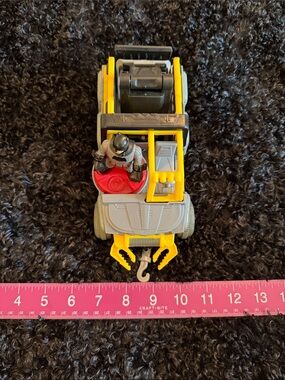 Batman Yellow and Gray Kids Toy Tow  🛻 with Action Figure